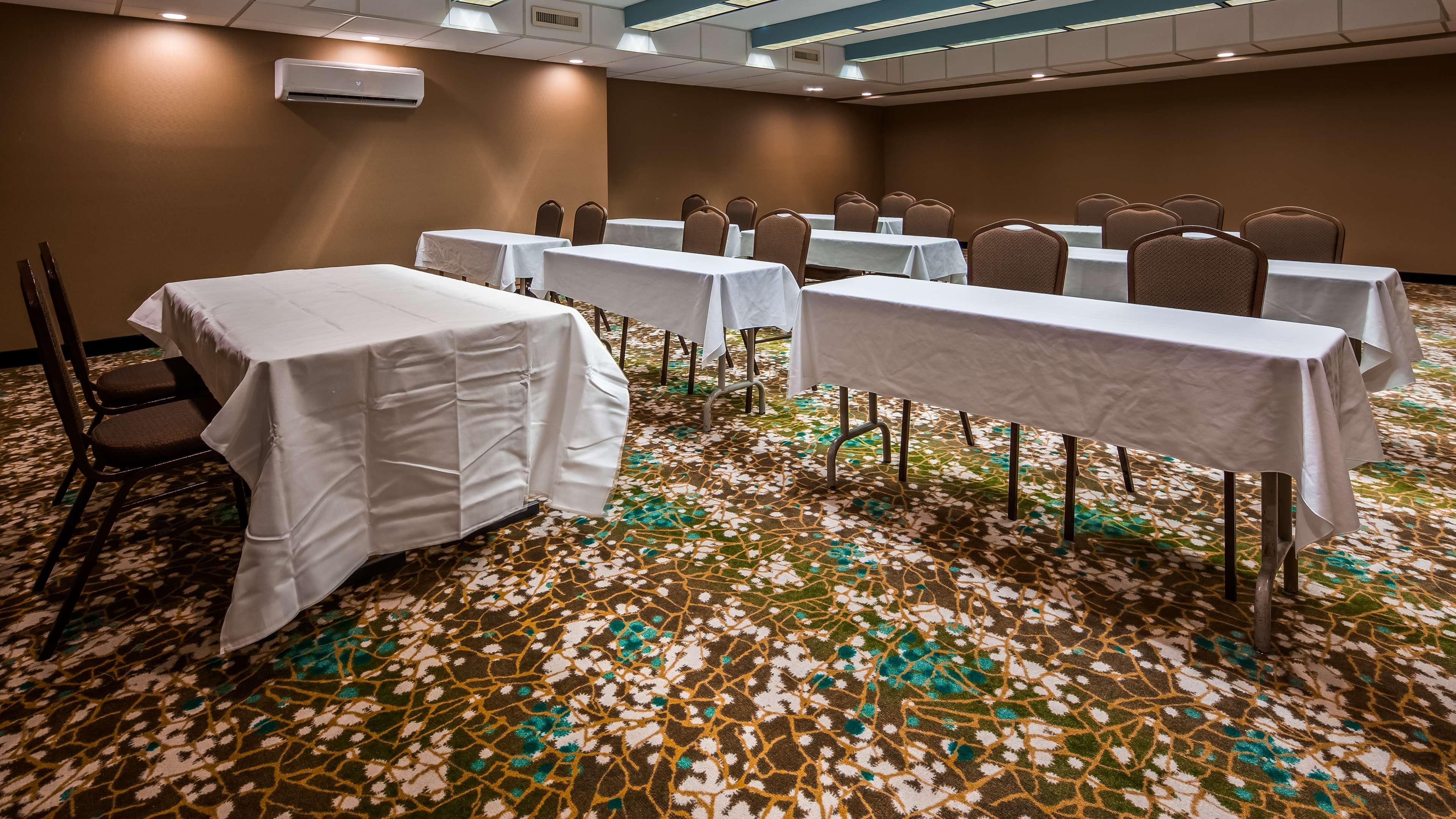 Best Western Warren Hotel المظهر الخارجي الصورة